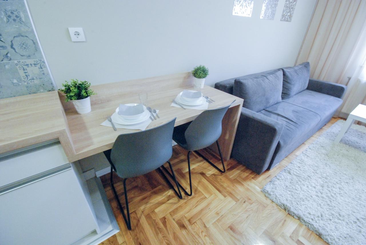 Tiara Apartment 2 Novi Sad Bagian luar foto