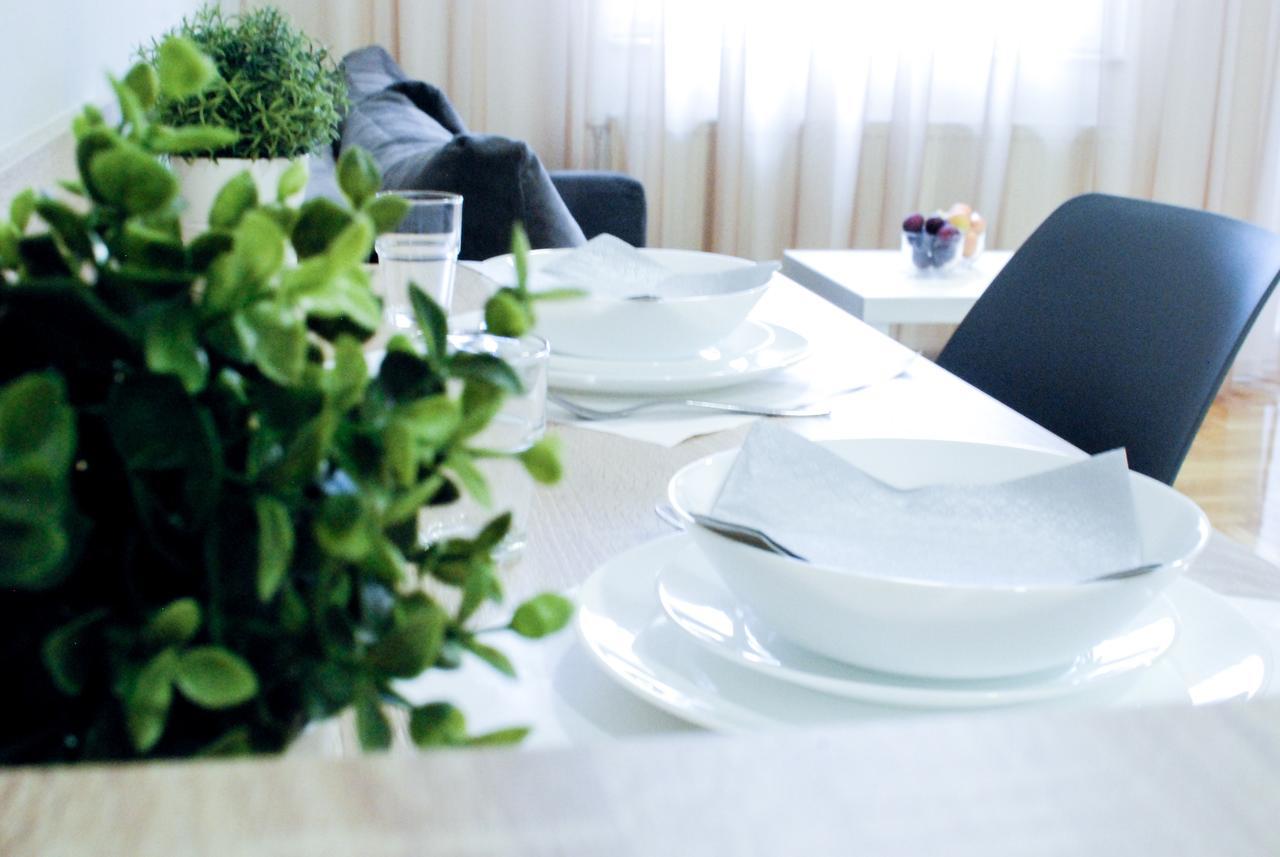 Tiara Apartment 2 Novi Sad Bagian luar foto